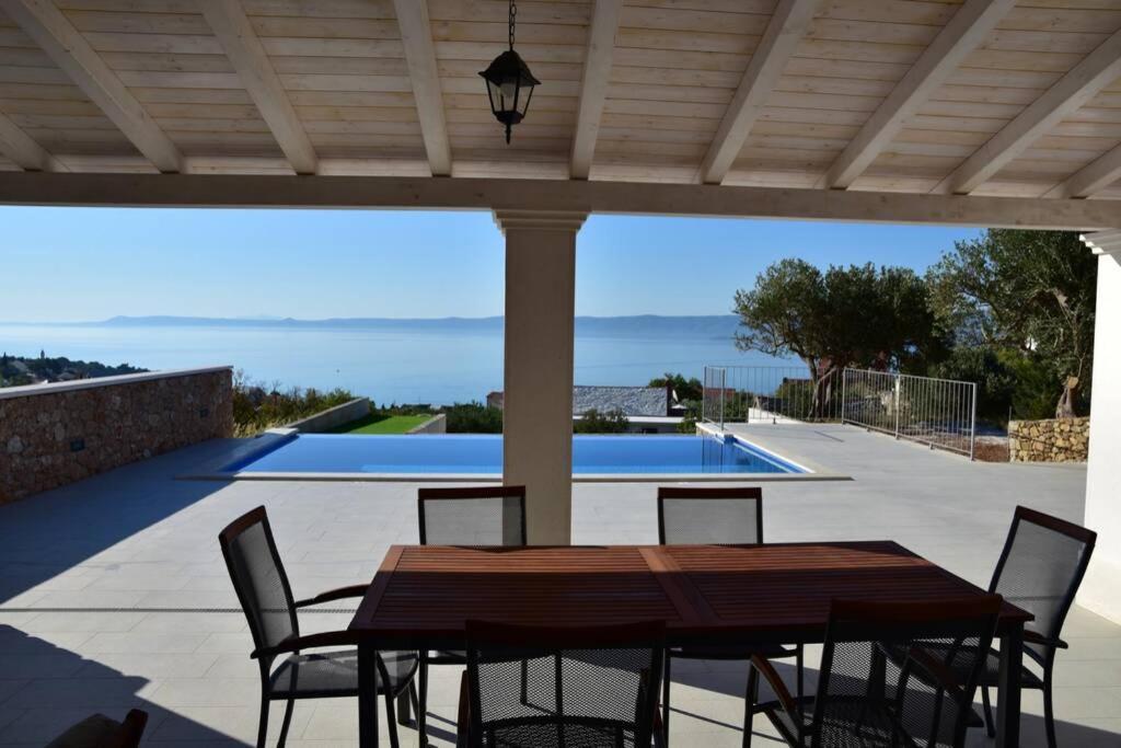Villa Katarina - Infinity Pool With Amazing View Bol Exterior photo